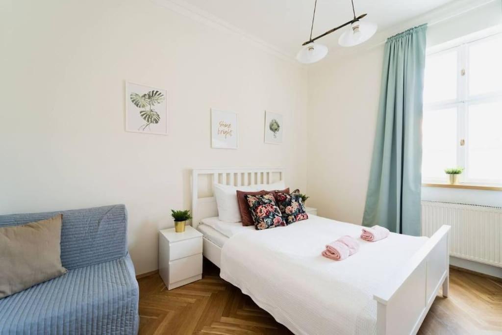 Duze Mieszkanie W Samym Rynku Wroclaw Luaran gambar
